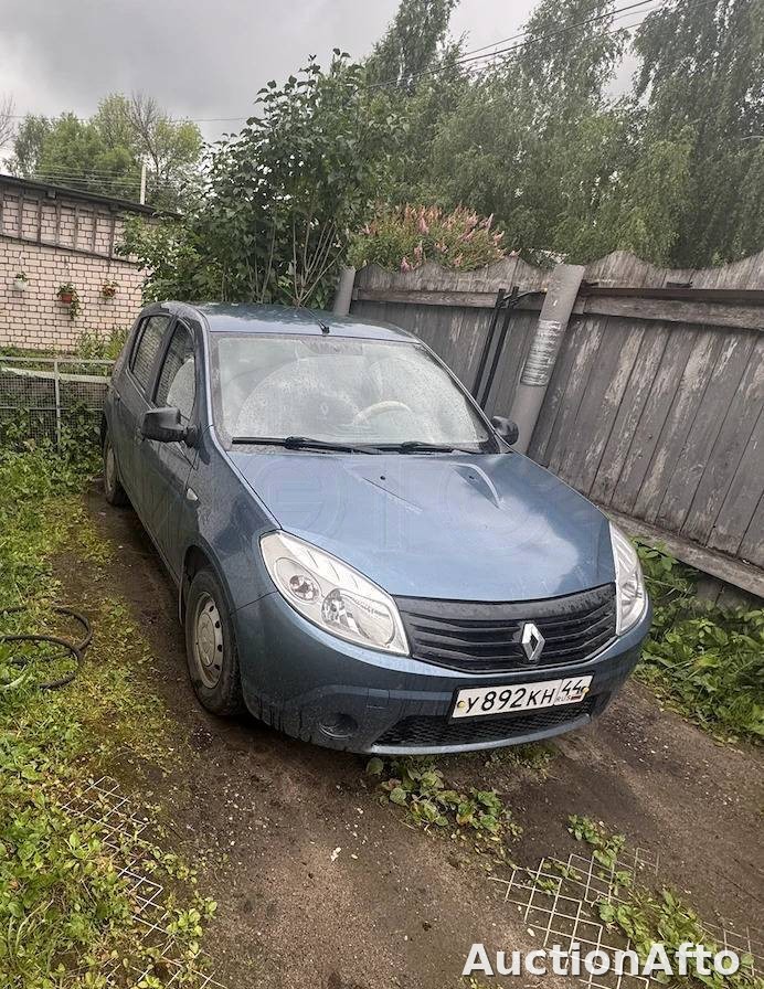 Renault Sandero 2011 год