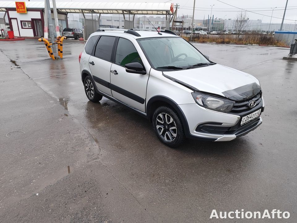 Lada Granta 2024 год