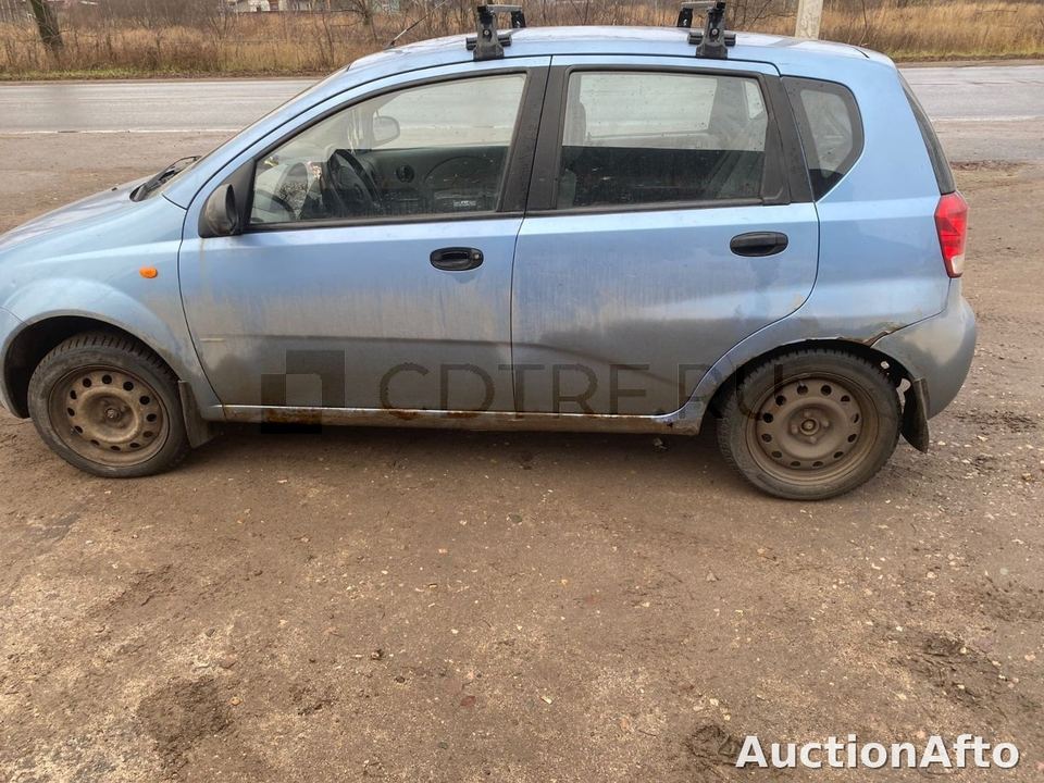 Chevrolet Aveo 2004 год