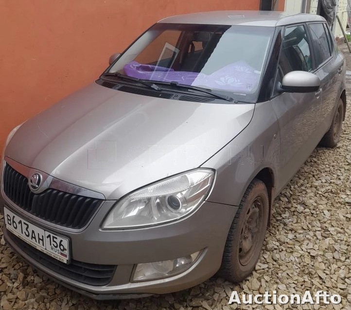 Skoda Fabia 2013 год