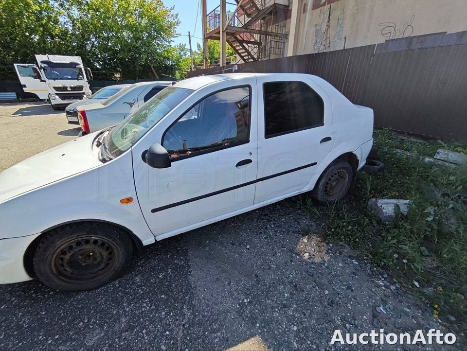 Renault Logan 2012 год