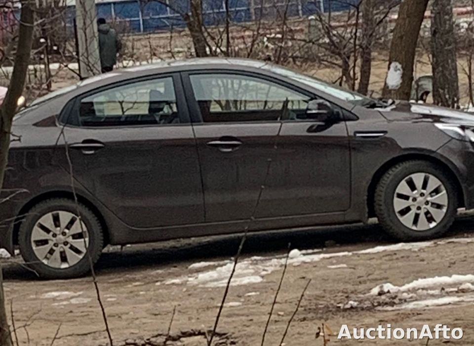 Kia Rio 2016 год