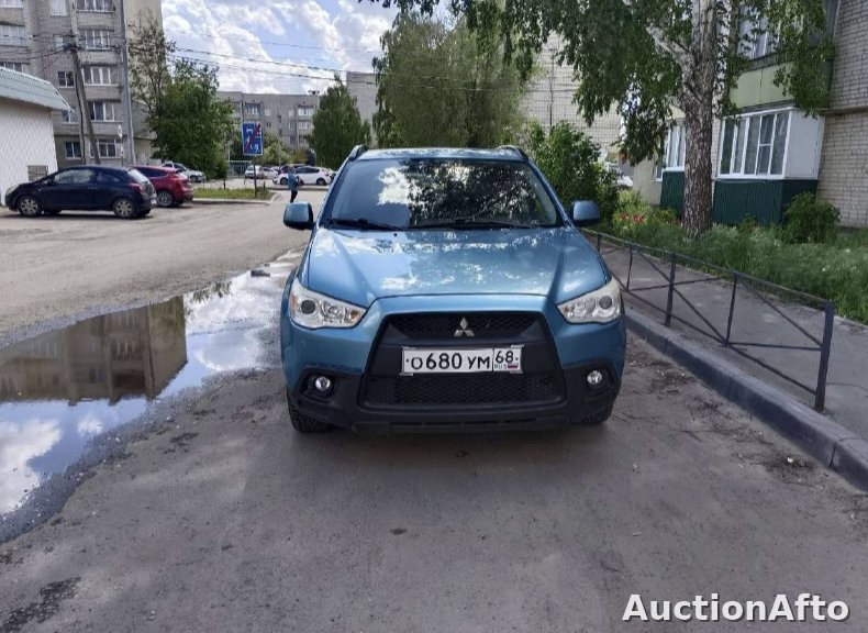 Mitsubishi ASX 2010 год