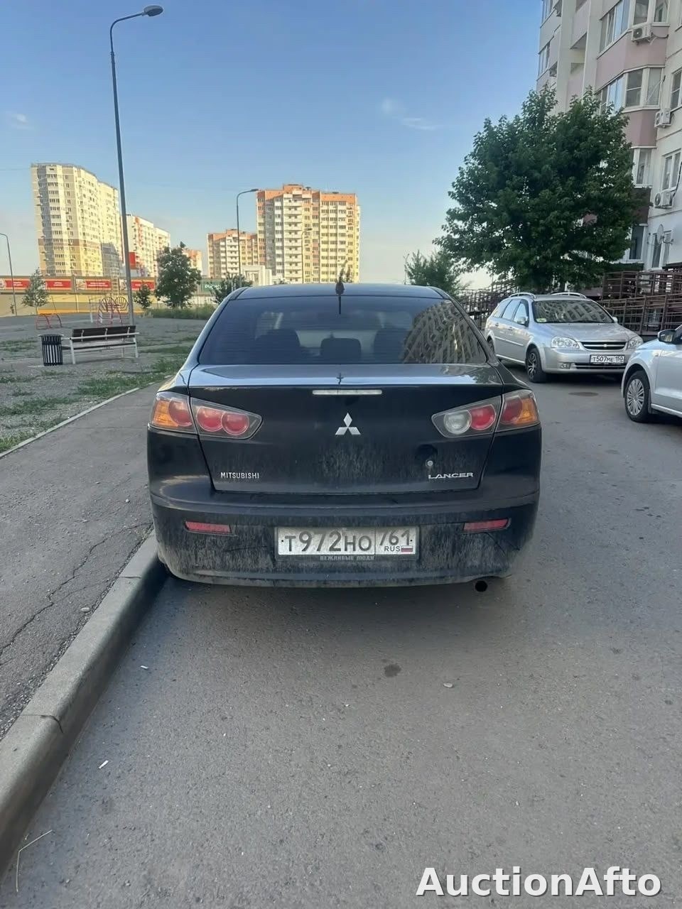 Mitsubishi Lancer 2010 год