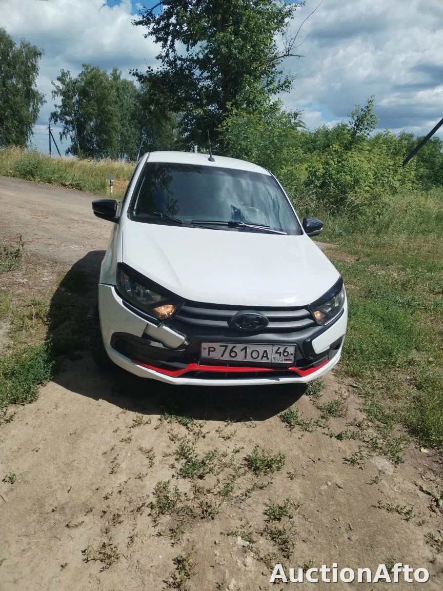 Lada Granta 2024 год