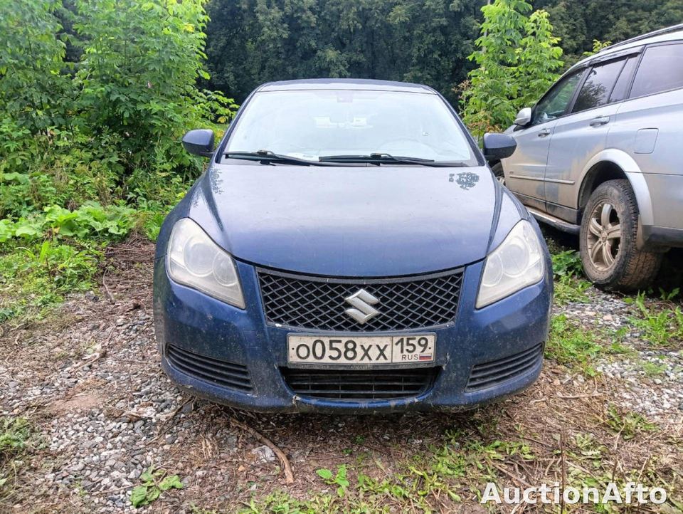 Suzuki Kizashi 2011 год