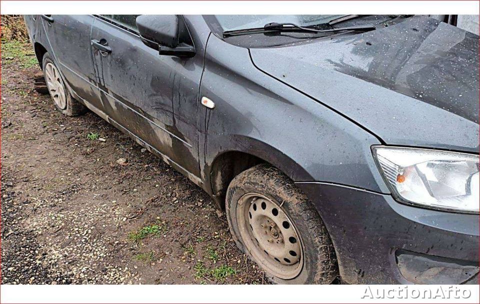 Lada Granta 2018 год