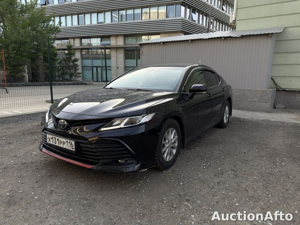 Toyota CAMRY 2021 год