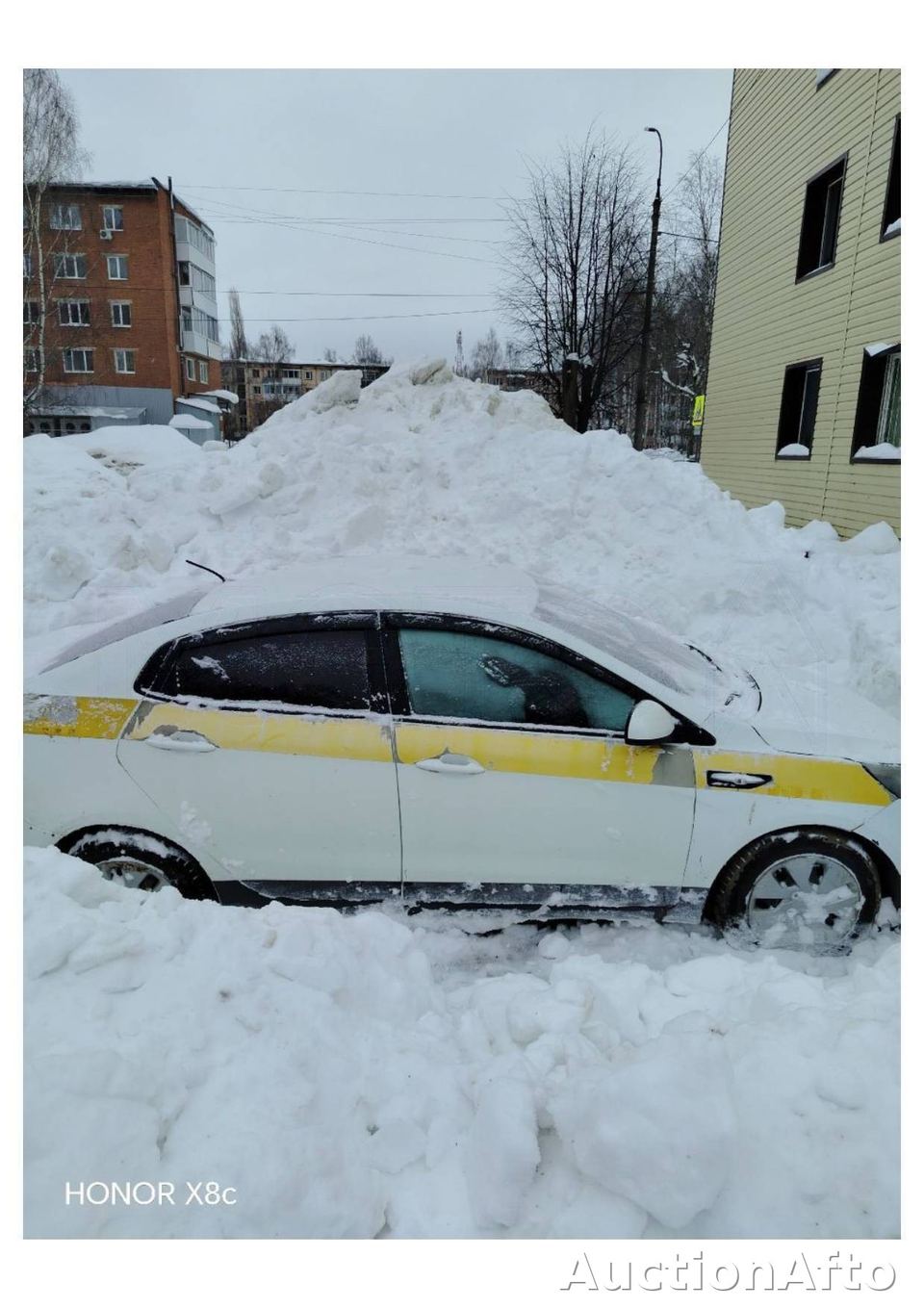 Kia Rio 2016 год