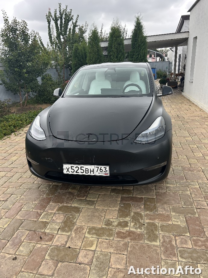 Tesla Model Y 2022 год