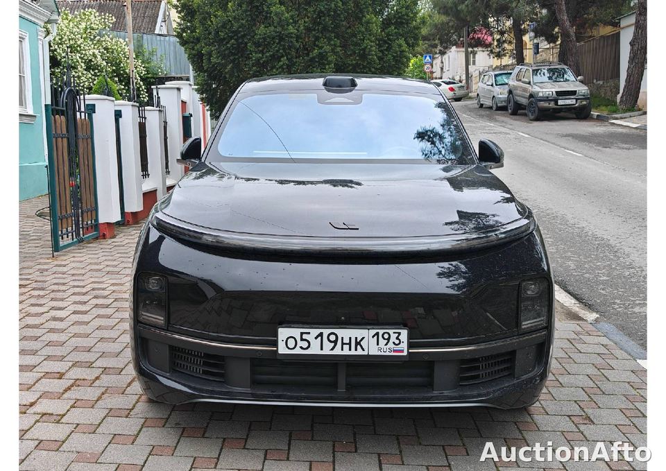 Li Auto (Lixiang) L9 2024 год