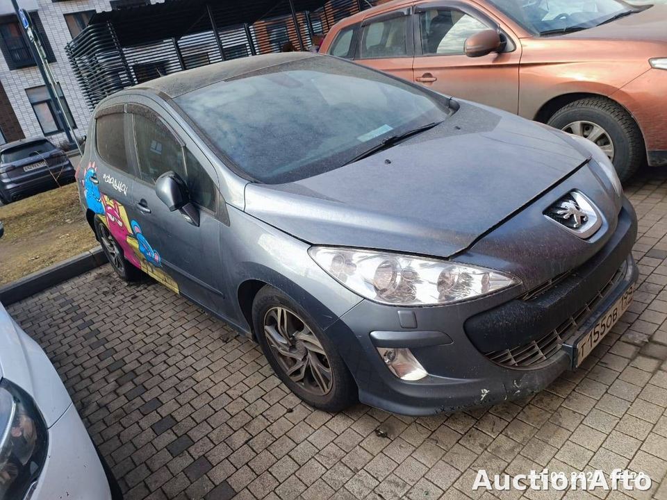 Peugeot 308 2008 год