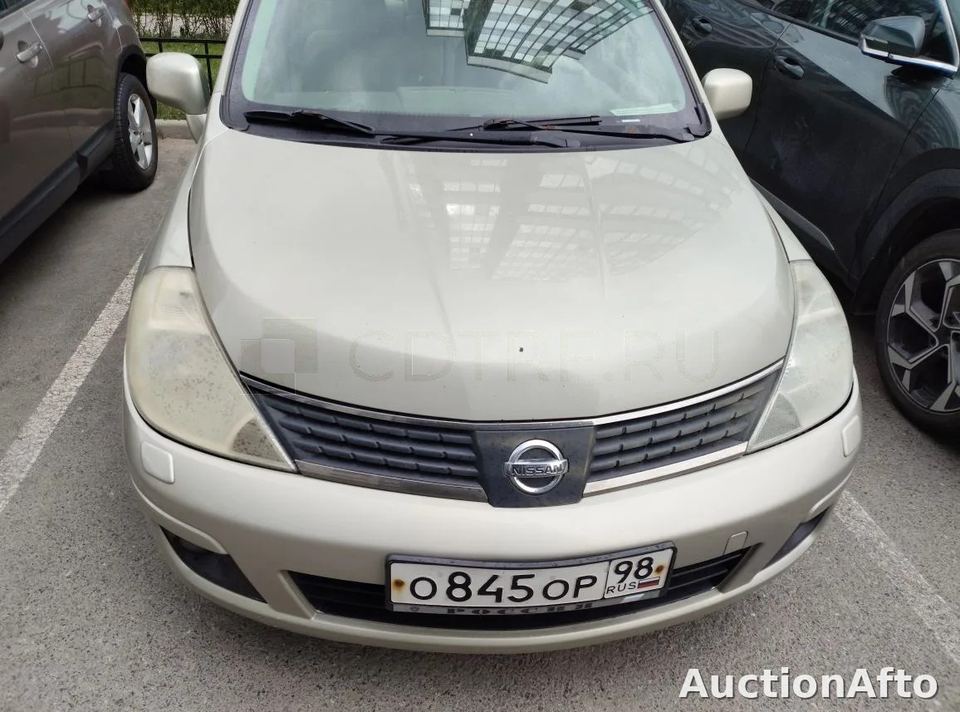 Nissan Tiida 2008 год