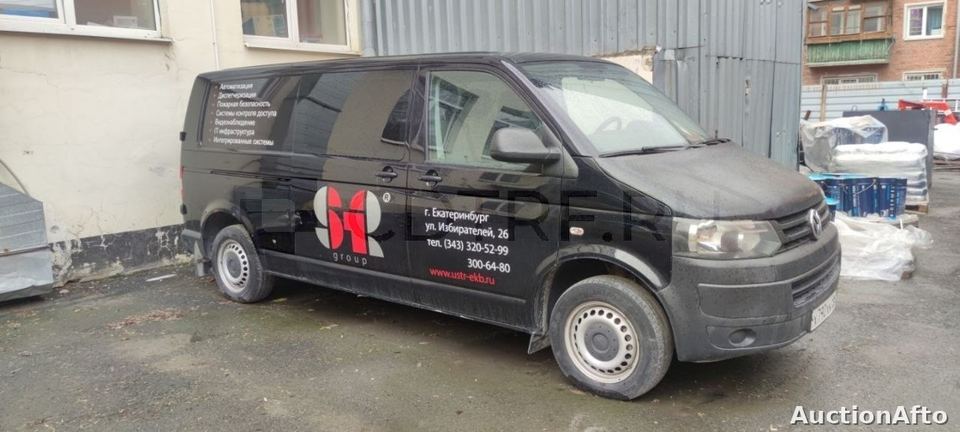 Volkswagen Transporter 2013 год
