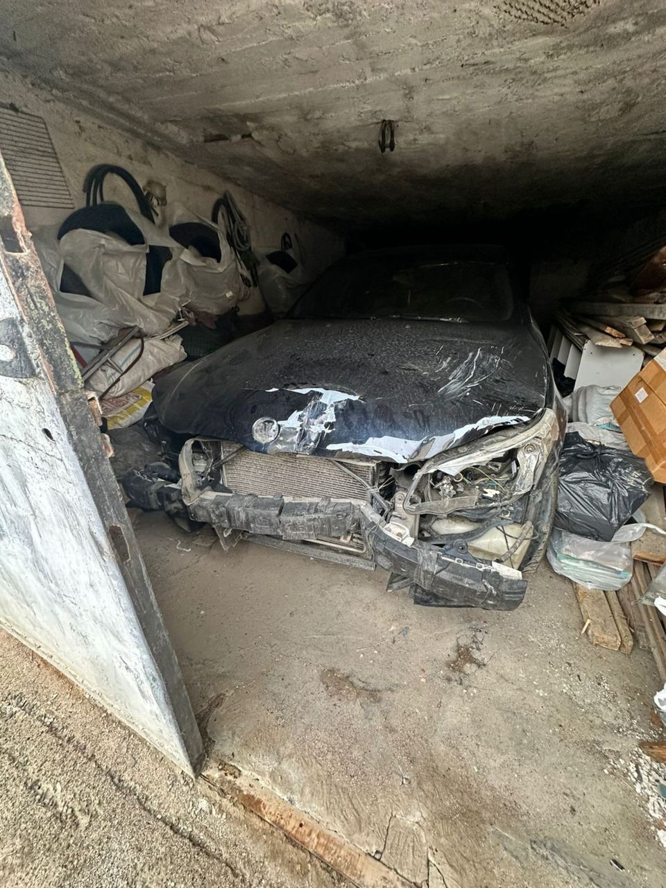 BMW 525XI 2006 год