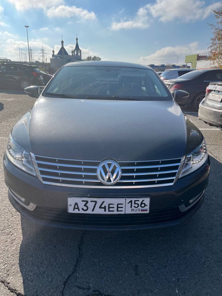 Volkswagen Passat 2012 год