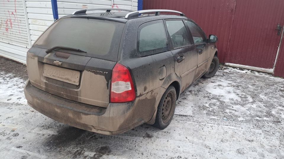 Chevrolet Lacetti 2010 год
