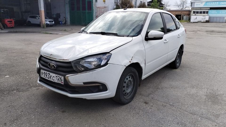 Lada Granta 2024 год
