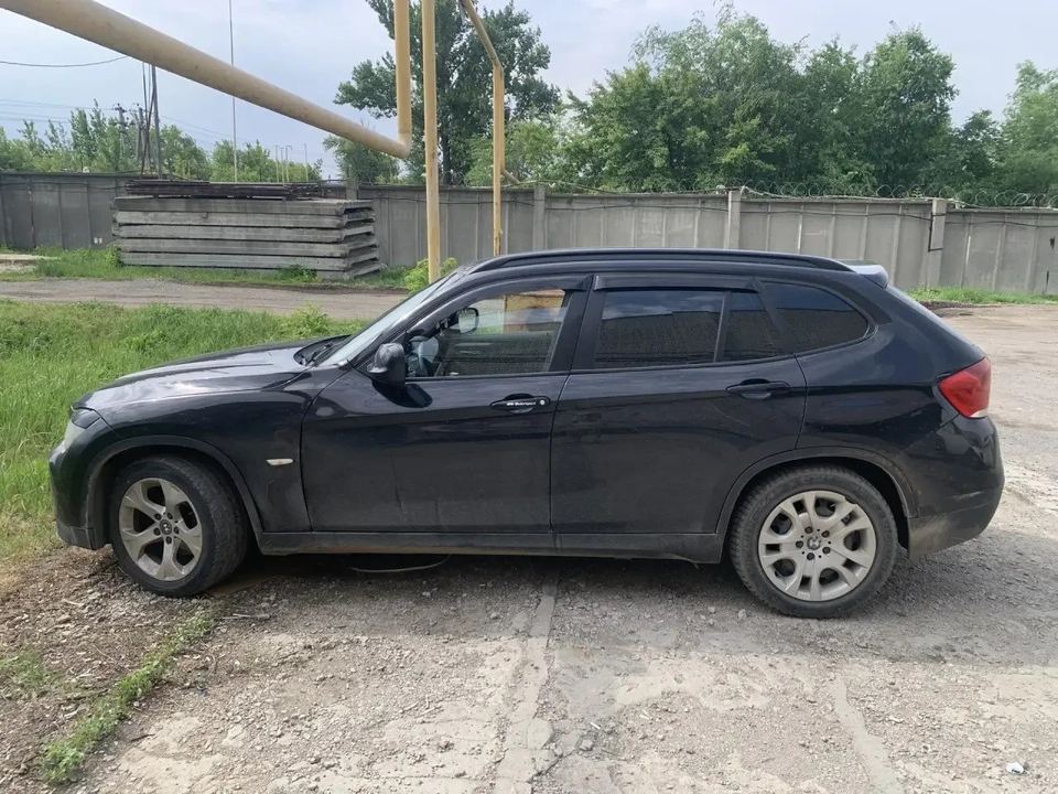 BMW X1 2011 год