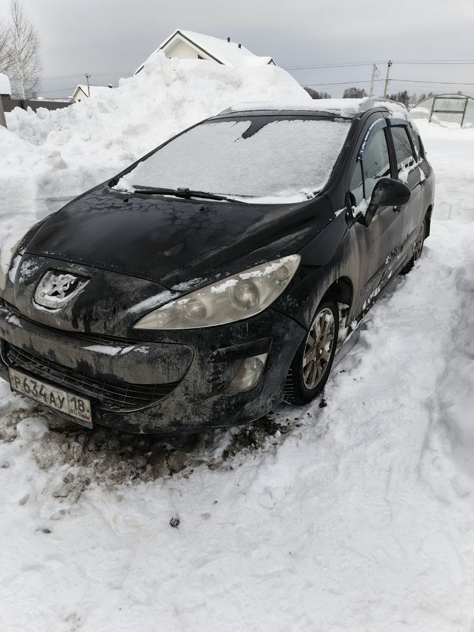 Peugeot 308 2009 год
