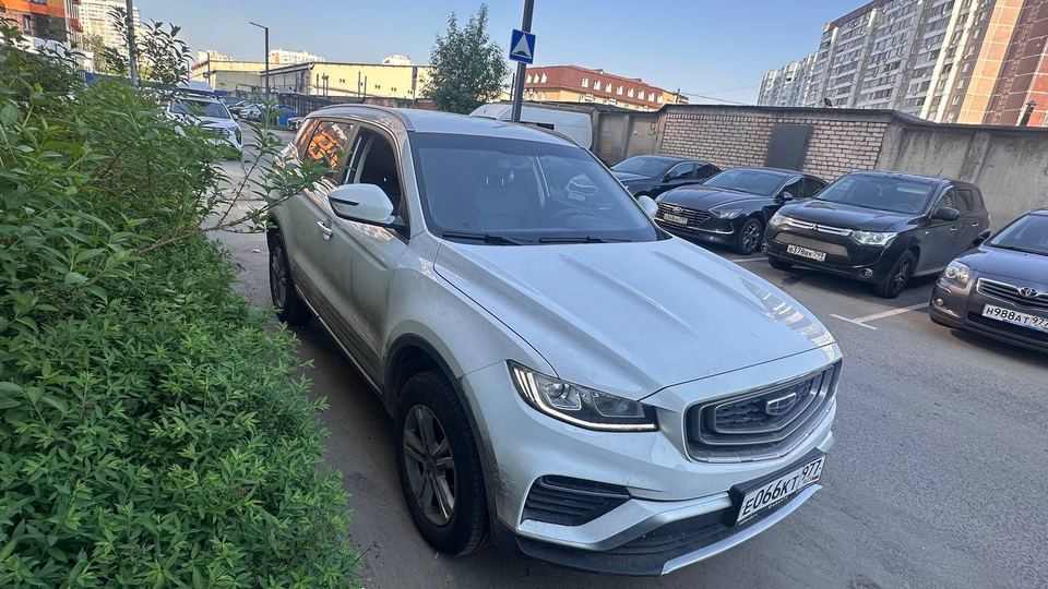 Geely Atlas Pro 2024 год