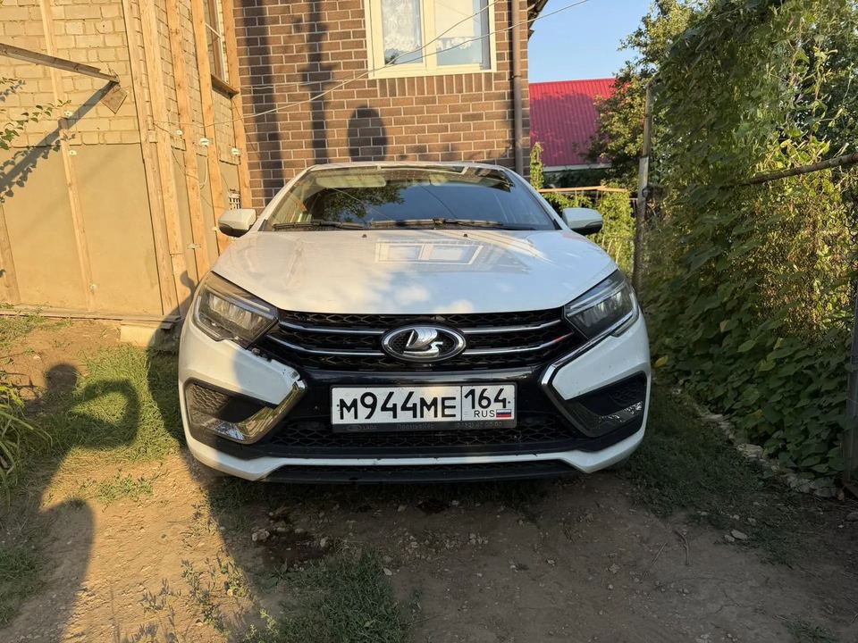 Lada Vesta 2024 год