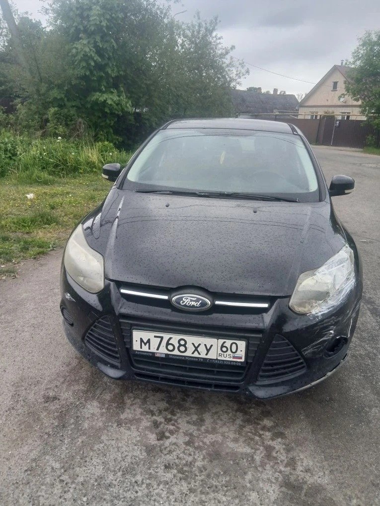 Ford Focus 2011 год