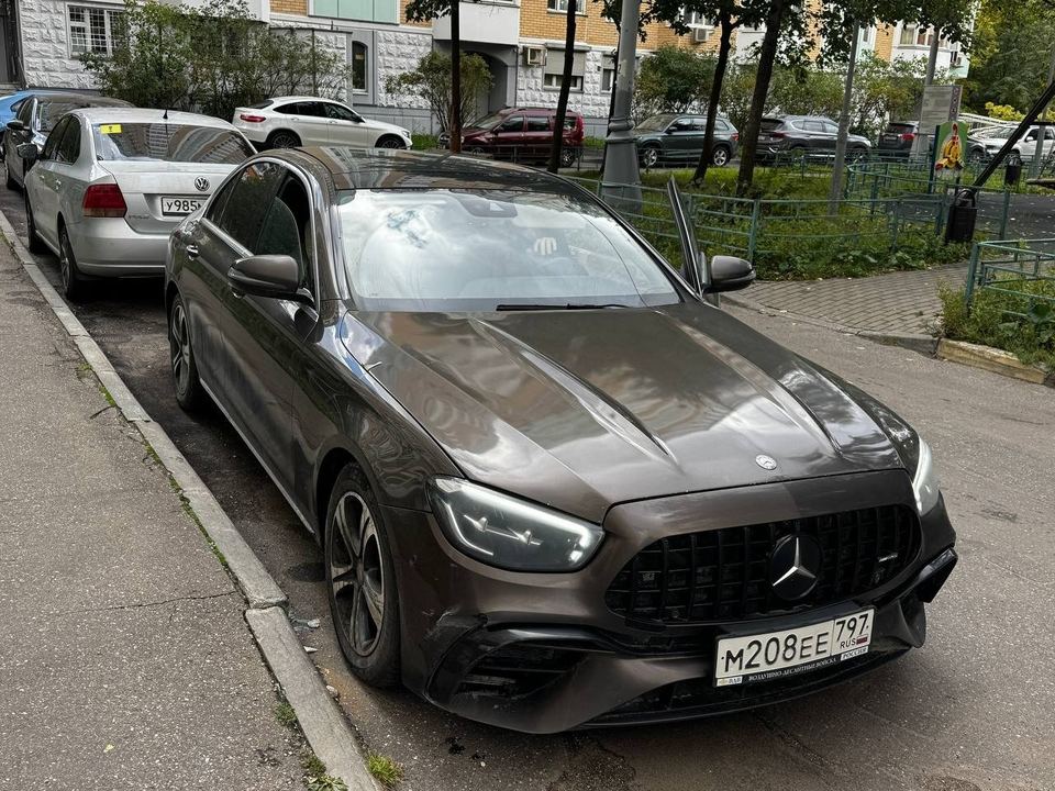 Mercedes-Benz E200 2016 год