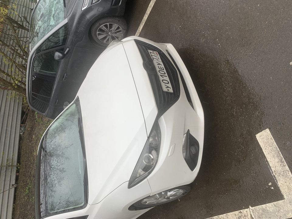 Mazda 3 2014 год