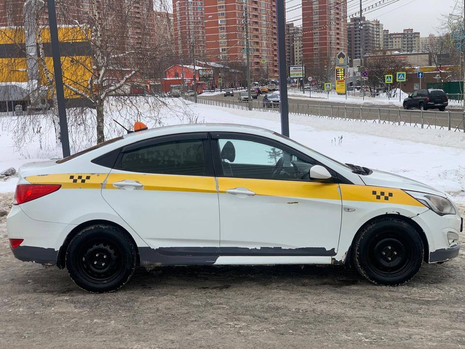 Hyundai Solaris 2016 год