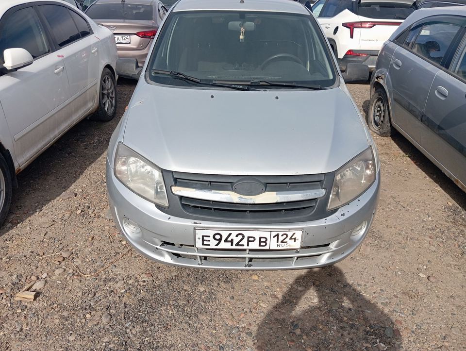 Lada Гранта 2012 год