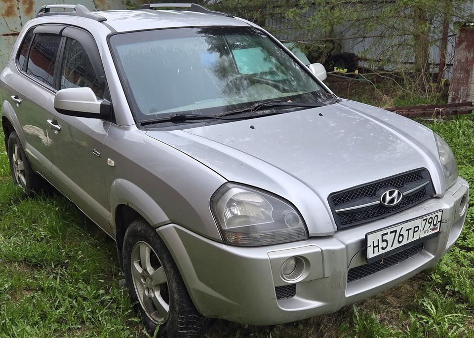 Hyundai Tucson 2005 год