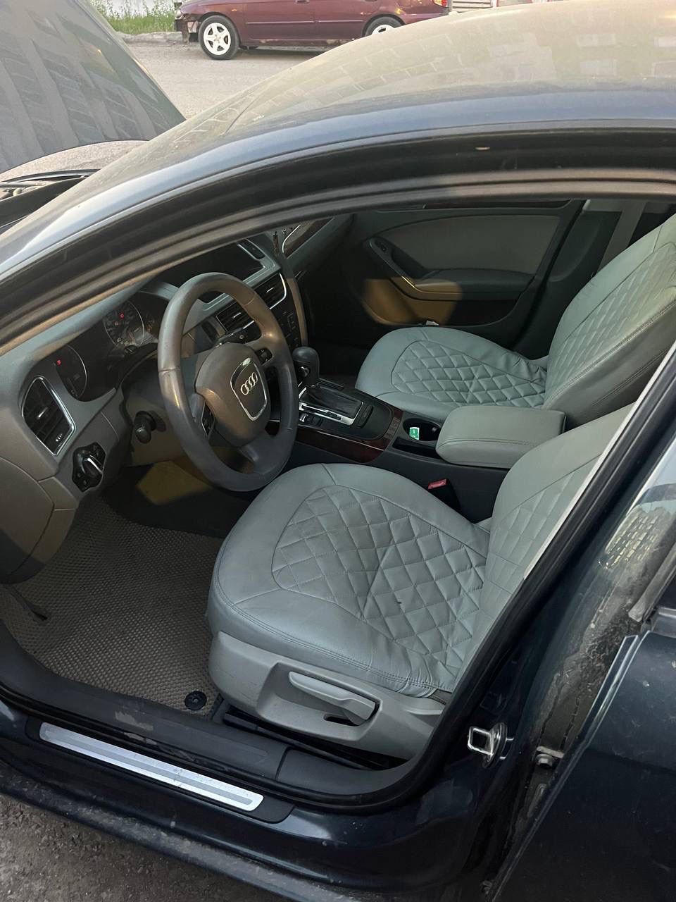 Audi А4 2008 год