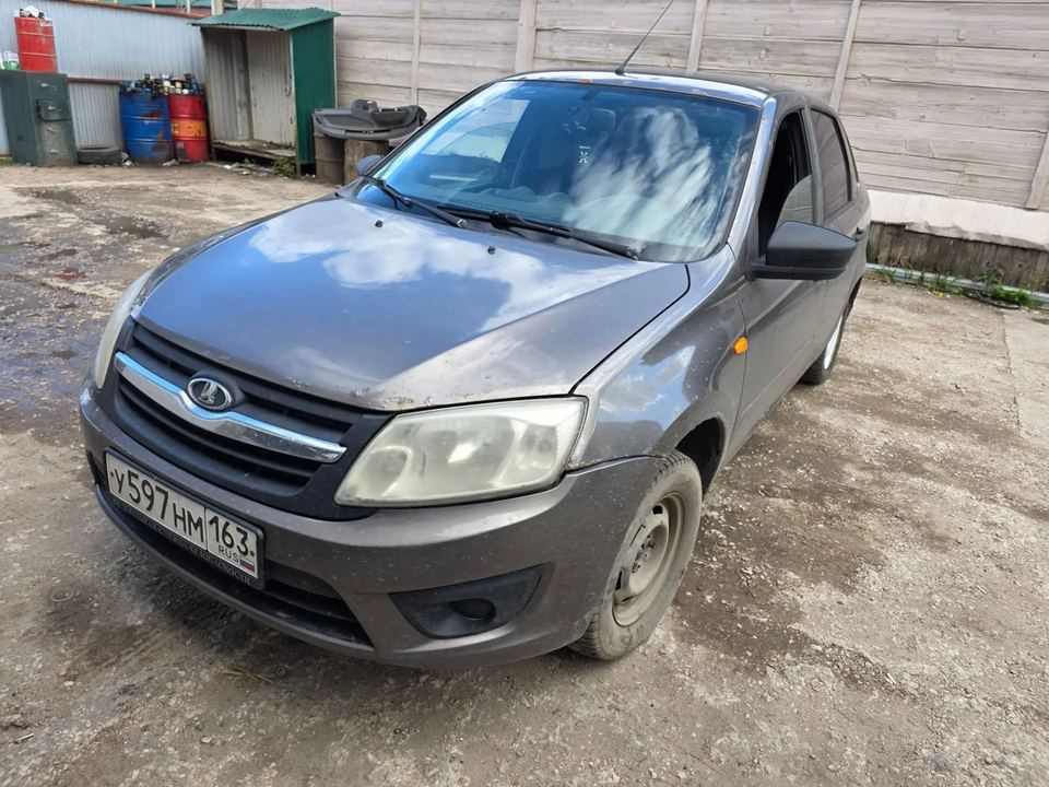 Lada Granta 2014 год