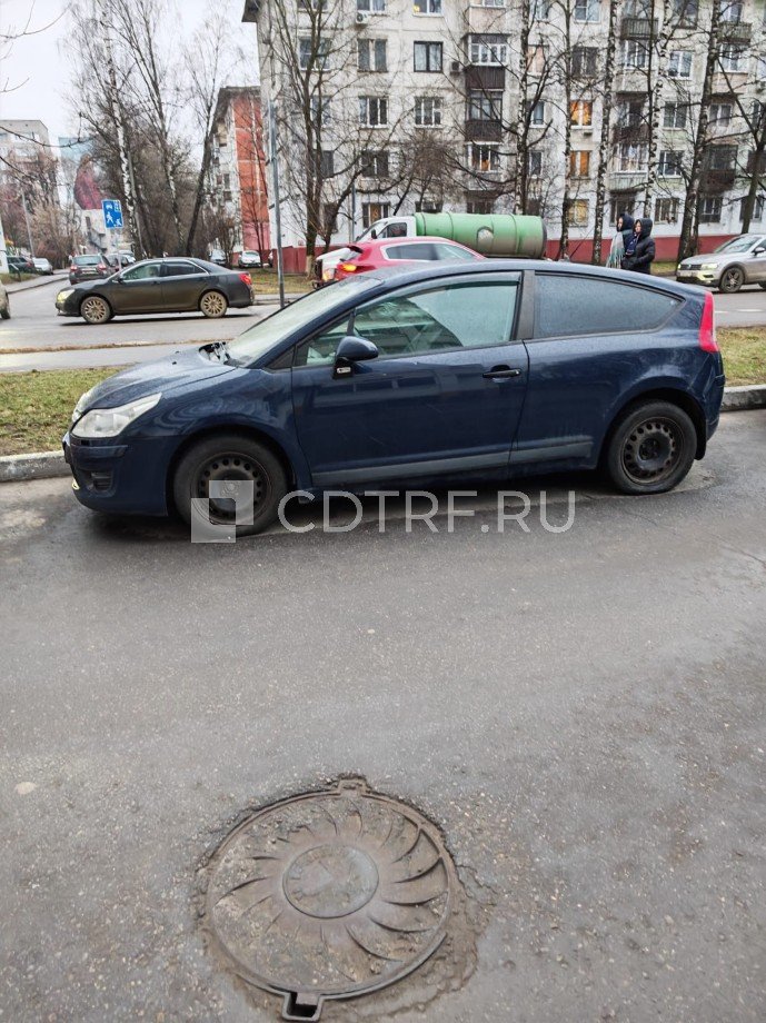 Citroen С4 2008 год
