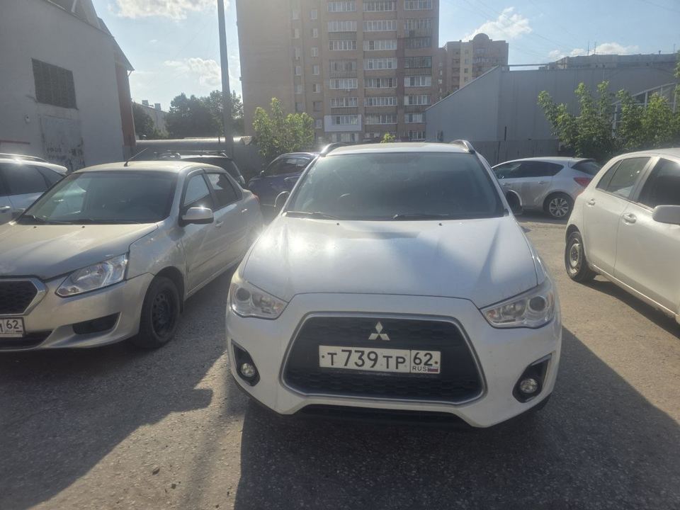 Mitsubishi ASX 2014 год