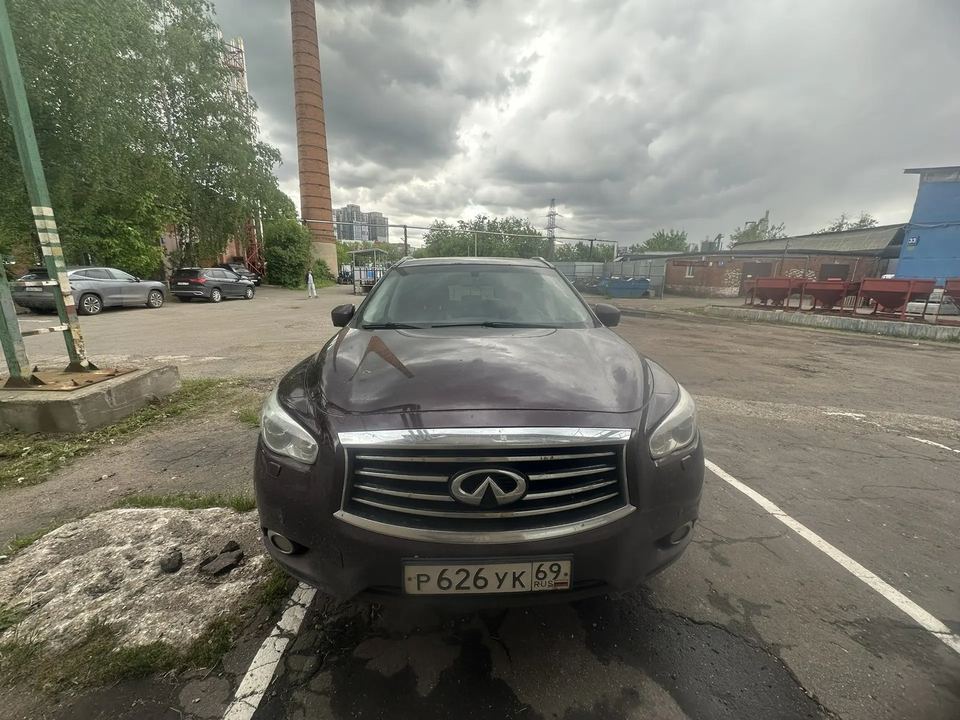 Infiniti QX60 2015 год
