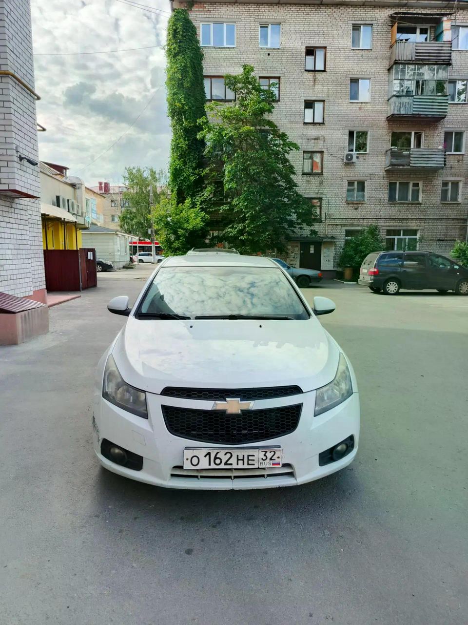 Chevrolet Cruze 2010 год