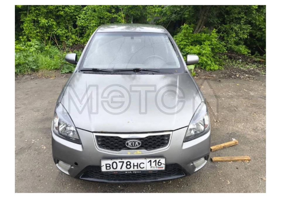 Kia Rio 2010 год