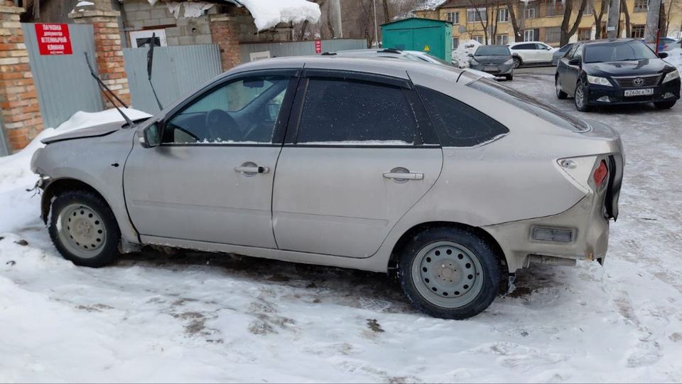 Lada Granta 2022 год