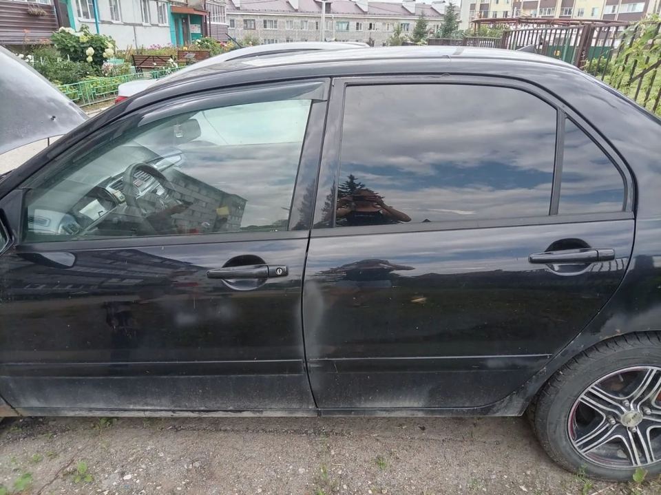 Mitsubishi Lancer 2007 год