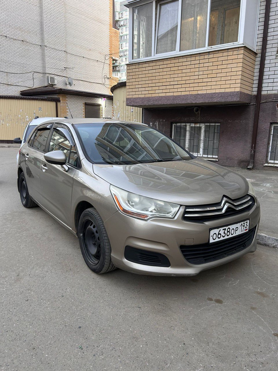 Citroen C4 2012 год