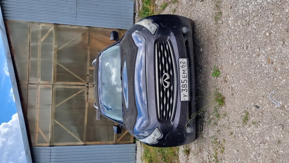 Infiniti FX 35 2009 год