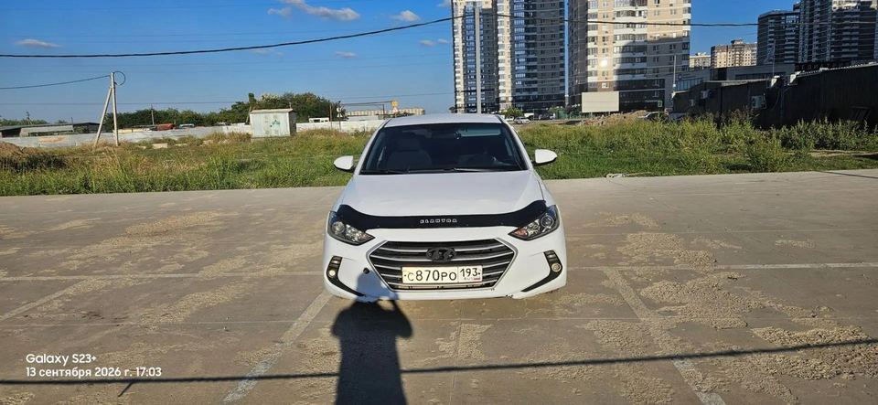 Hyundai Elantra 2018 год
