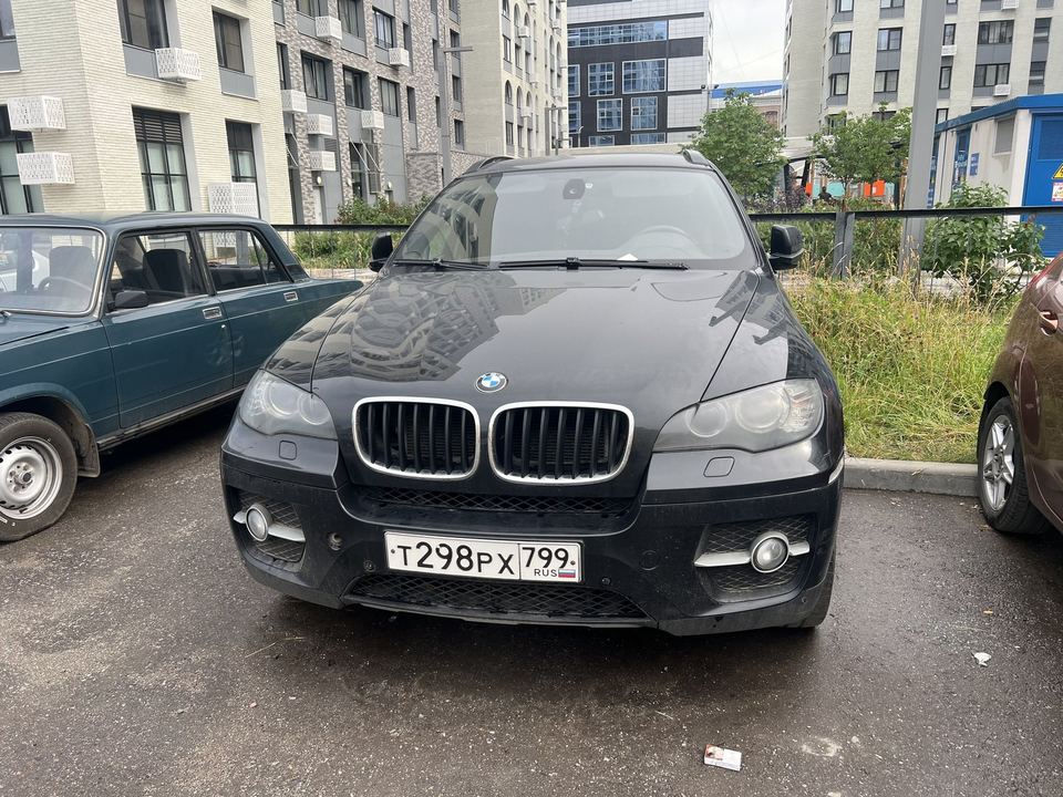 BMW X6 2010 год
