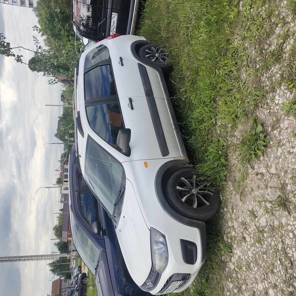 Lada Kalina 2015 год