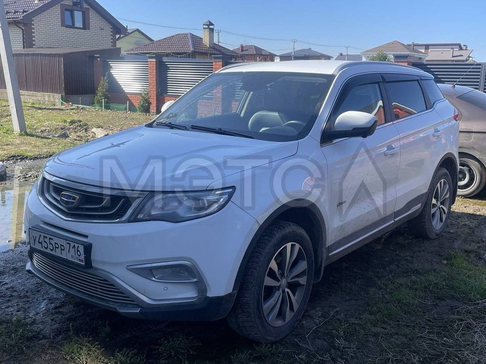 Geely Atlas 2020 год