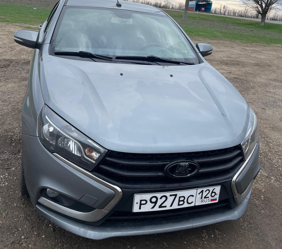 Lada GFL 320 2017 год
