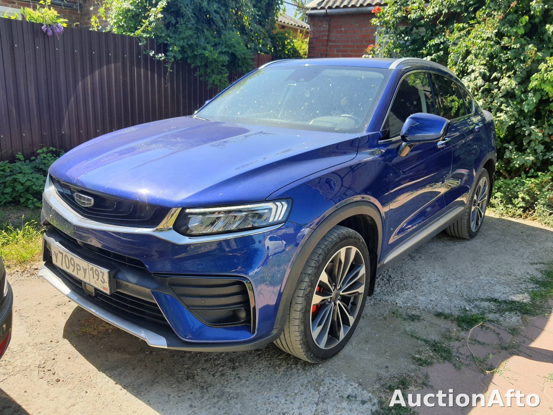 Geely Tugella 2022 год