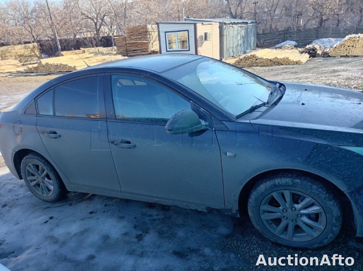 Chevrolet Cruze 2013 год